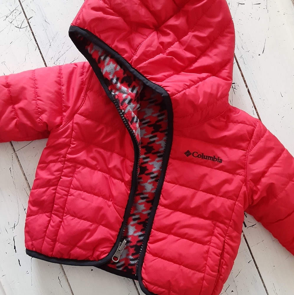 Columbia reversible coat red and hounds tooth